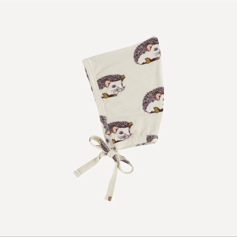 Kate Quinn elf hat | mahogany hedgehog | bamboo, 12-18m, NWT 🦔